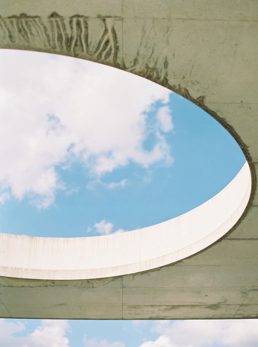 Rounded concrete wall at Château La Coste, Provence