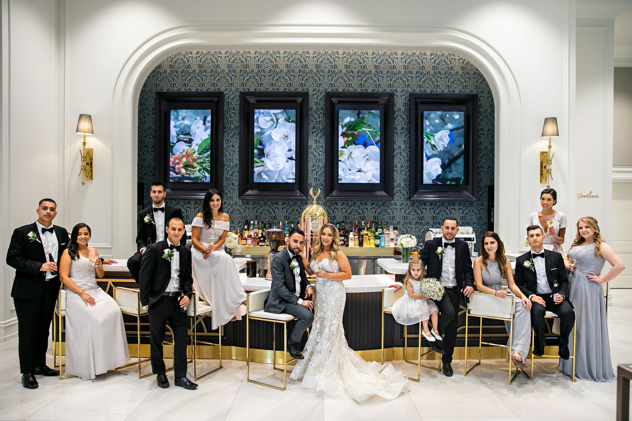 Cute and quirky little wedding in Schomberg and Arlington Estate by photographer Shawn Van Daele
