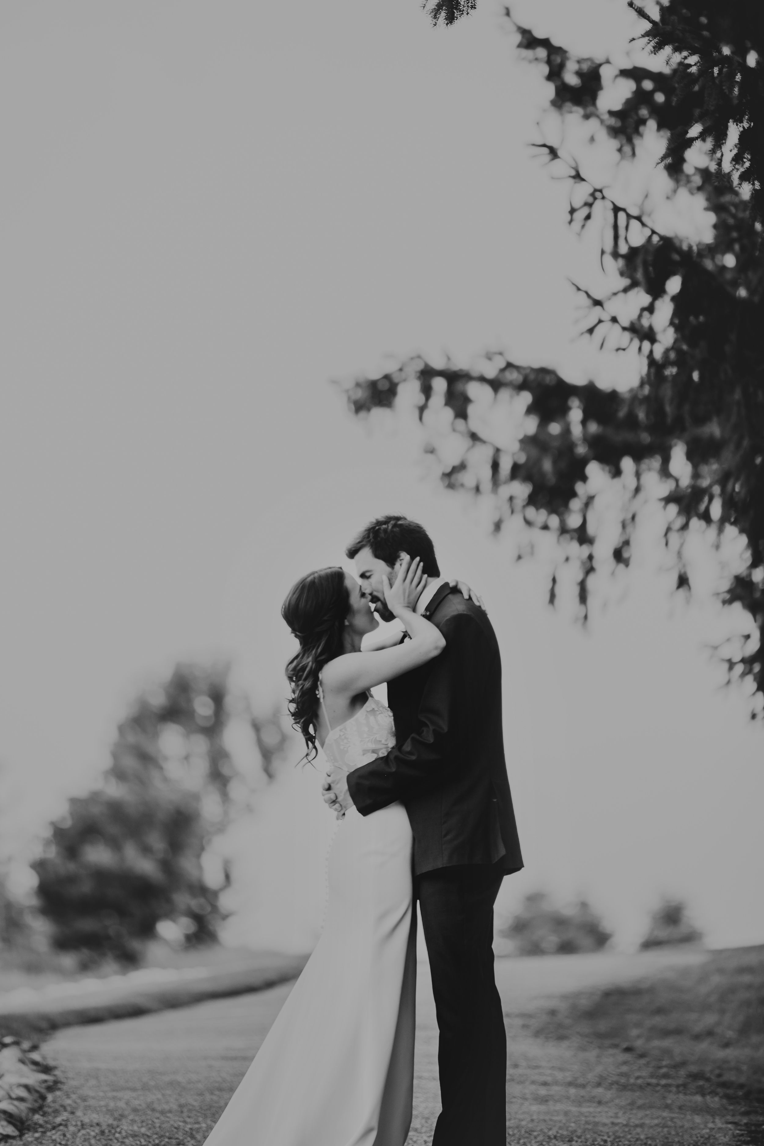 Whistle Bear Golf Club Cambridge Bride and Groom Wedding Photos