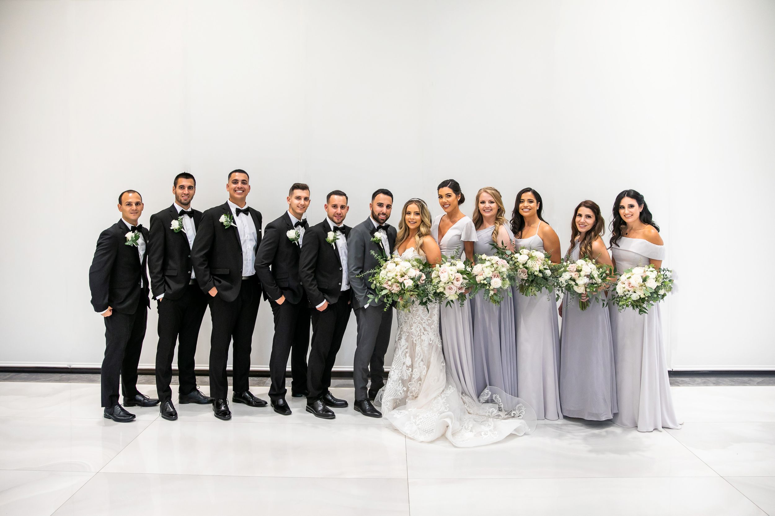 Cute and quirky little wedding in Schomberg and Arlington Estate by photographer Shawn Van Daele