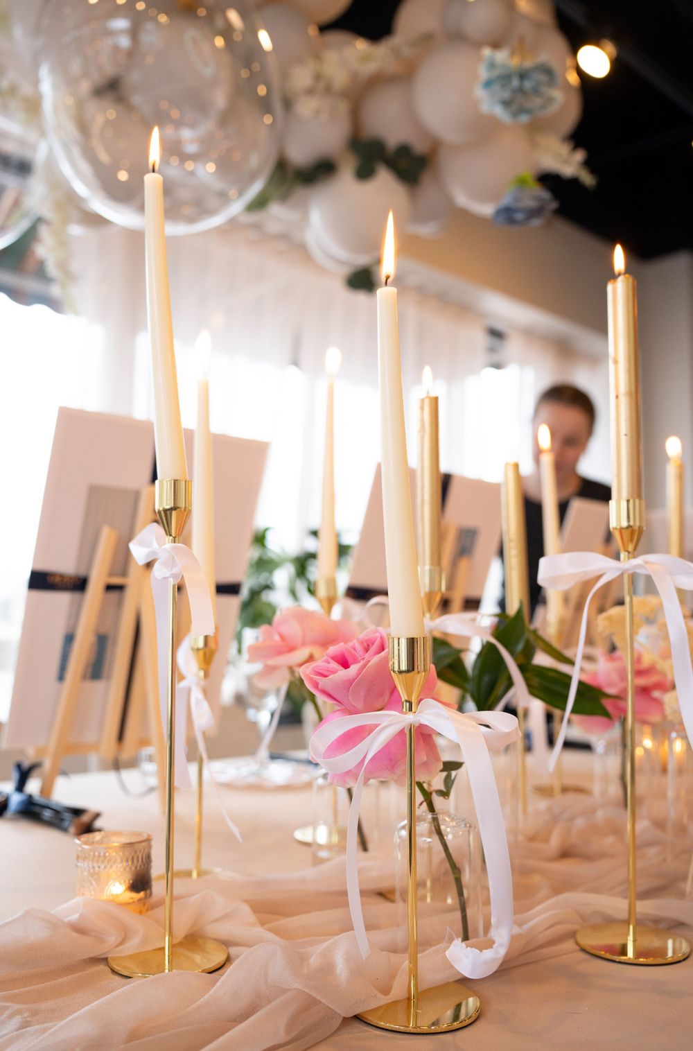 Decor photography by an Algonquin Photographer. Decor created by: Event Couture Chicago for Odeo Cafe in Algonquin