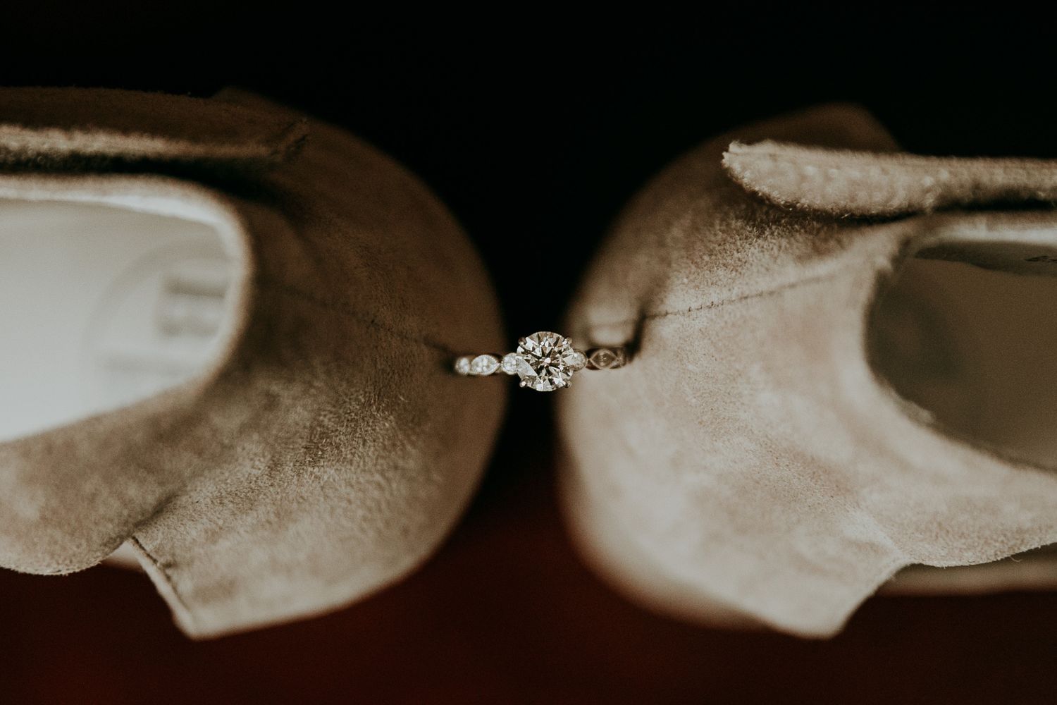 Grand Luxe Event Boutique and Mint Room Studios Toronto Wedding Photos by Shawn Van Daele