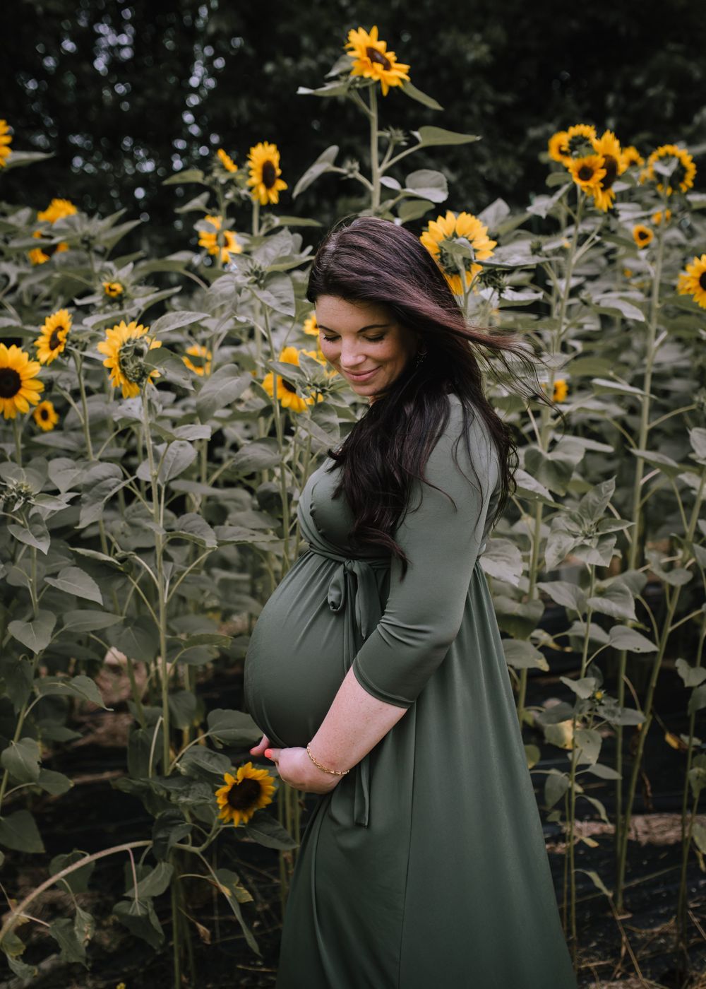 Sunflower Maternity Session