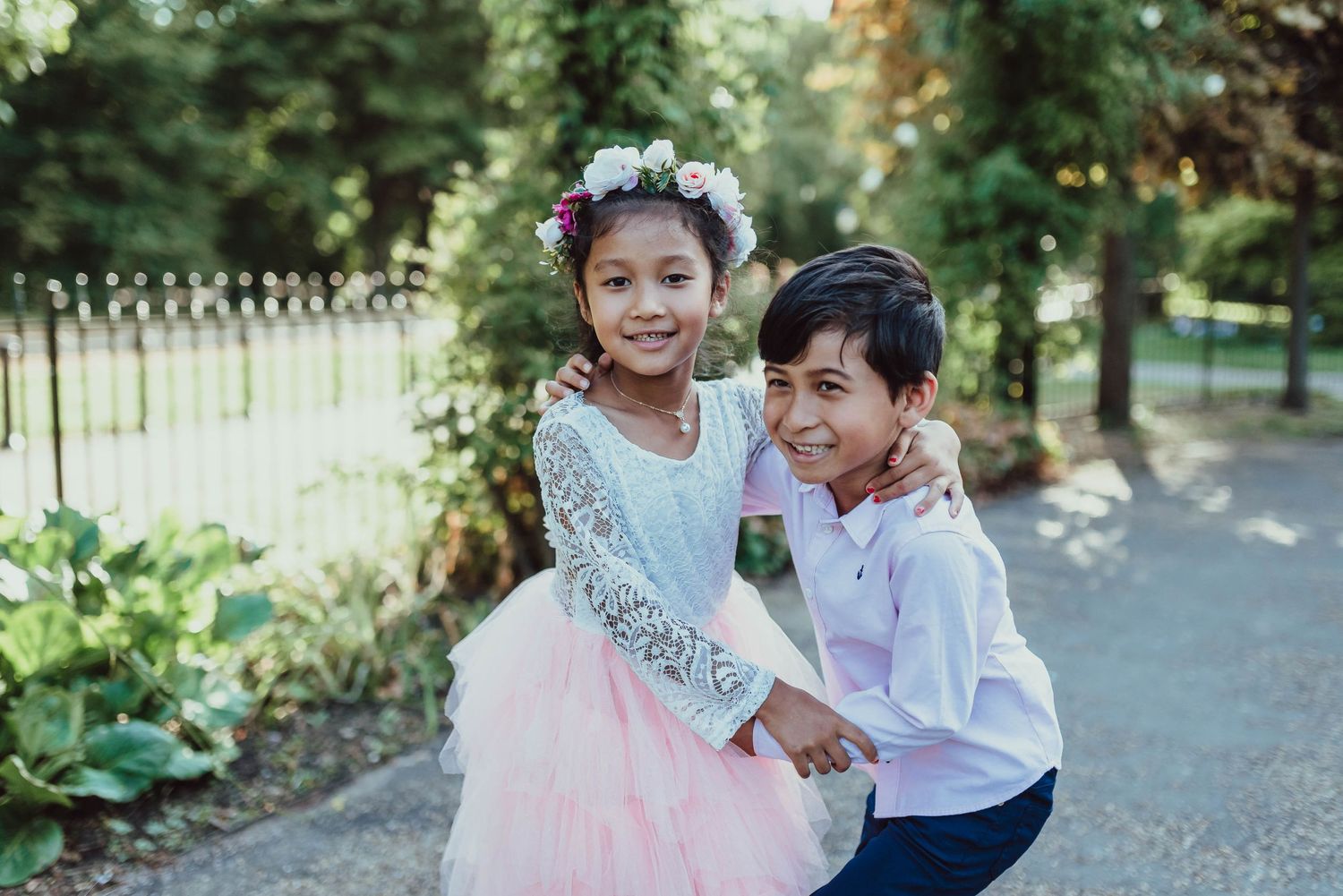 peach and pear photography Shropshire Photographer family photoshoot telford Shrewsbury Shropshire Photographer baby uk