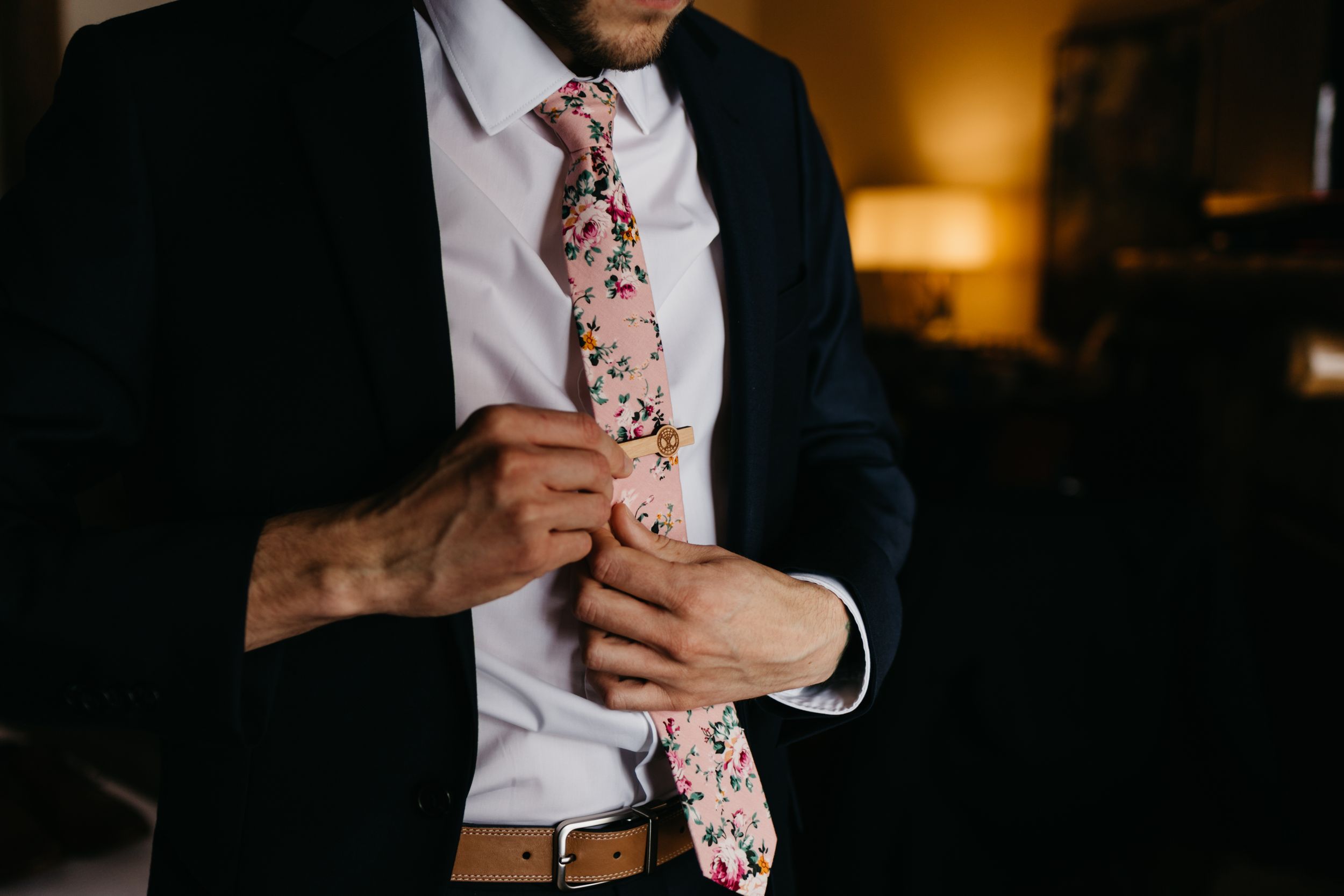 Breckenridge, Wedding, Getting ready, portraits, the lodge, colorado, photographer, details, best CO weddings, winter