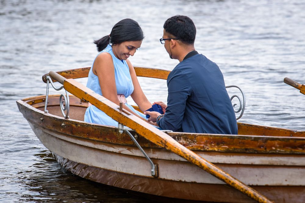 Secret proposal in rowing boat on Derwentwater in Lake District