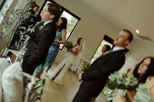 dreamy warm utah temple wedding photography Inspo inspiration