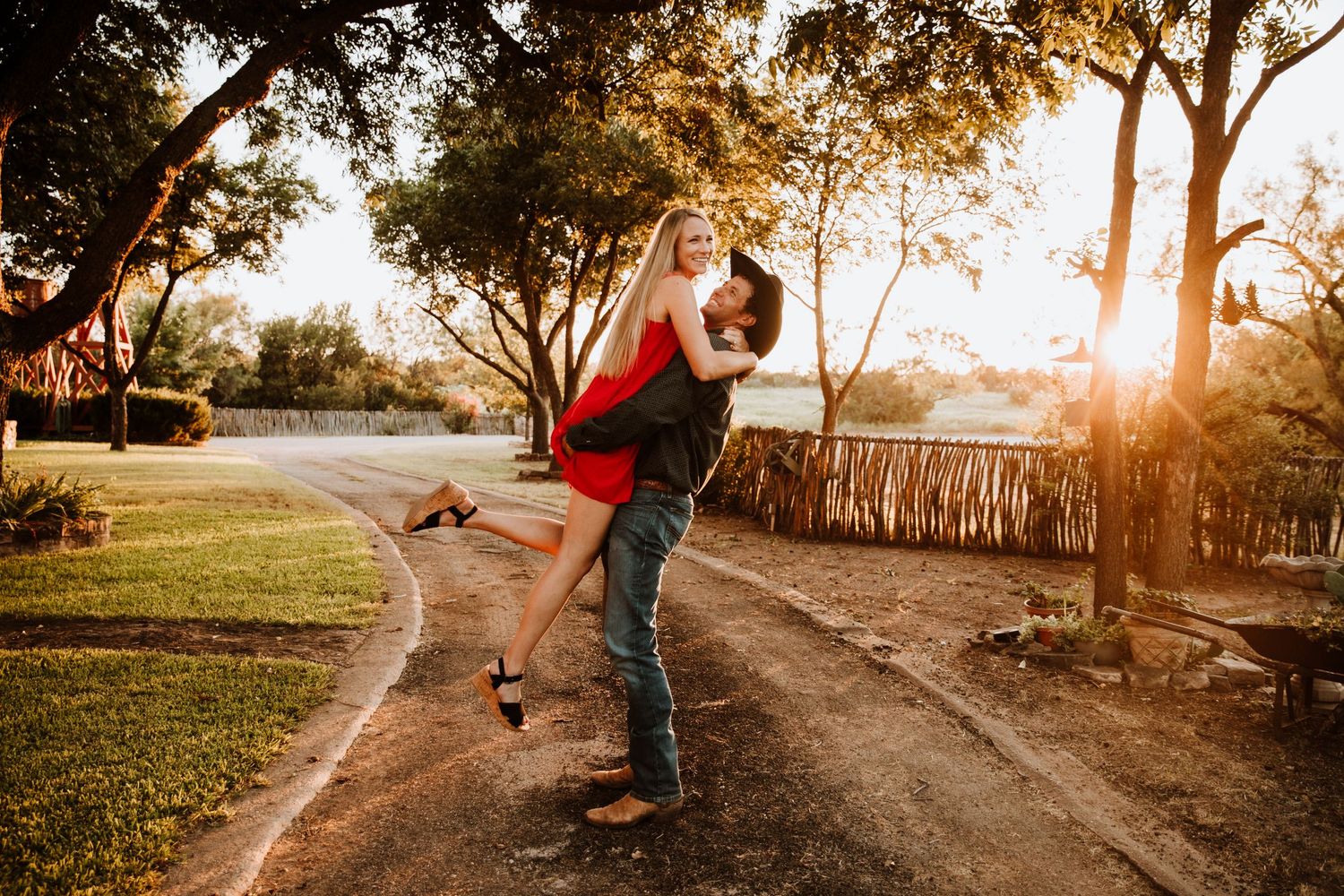 Engagement Session in Sweetwater, Texas by Carli Layton Photography, a Texas Wedding Photographer.