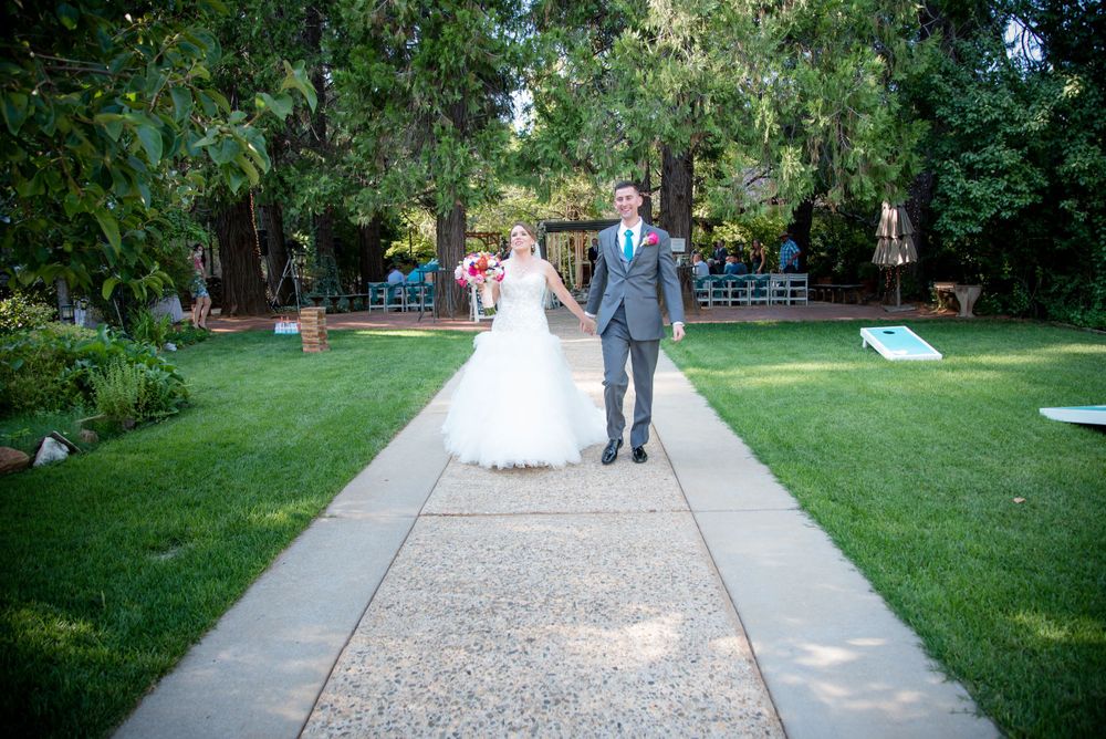 Sacramento Wedding Photographer - Verde Inn Wedding