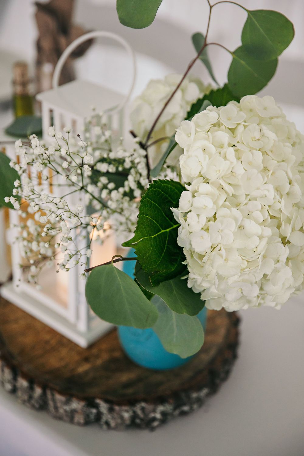 Rustic Farmhouse Backyard Wedding Photos by London Ontario Photographer Shawn Van Daele