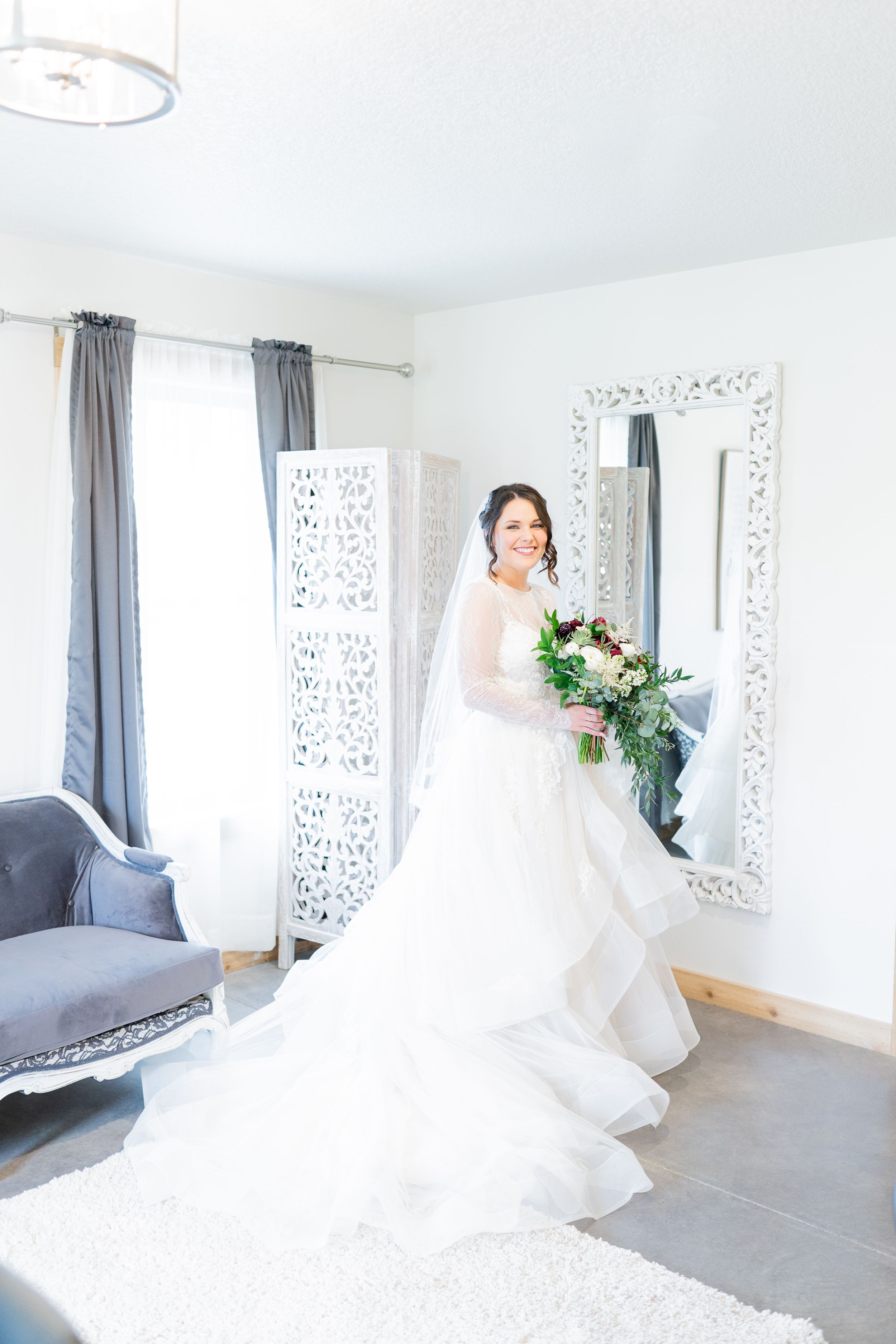 Light and airy wedding photography at Carper Winery in Norwalk, Iowa