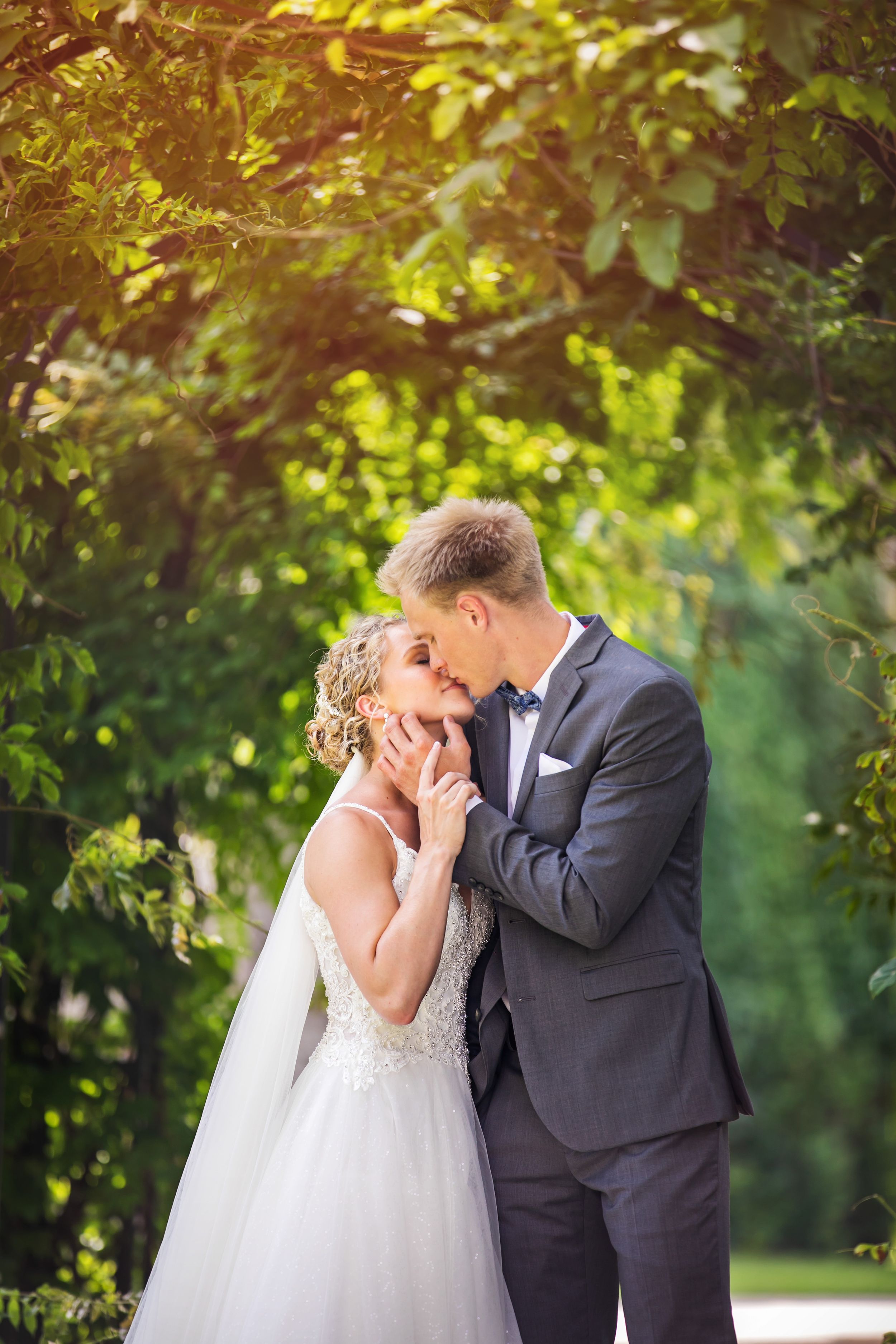 Brescia University College London Ontario Wedding Photos