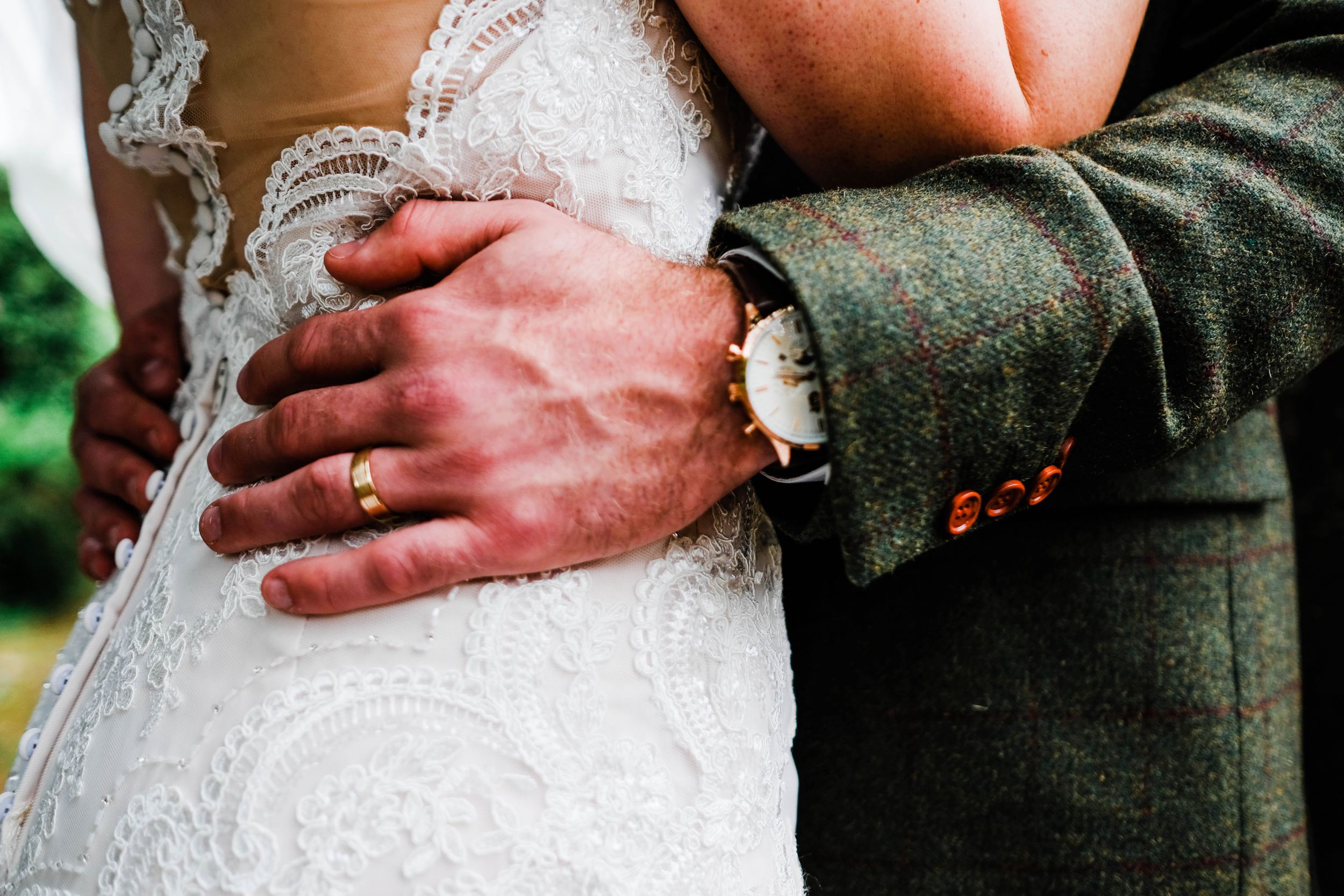 Chelsea Cannar Photography - Lake district wedding photographer, natural and relaxed coverage - Muncaster Castle Wedding