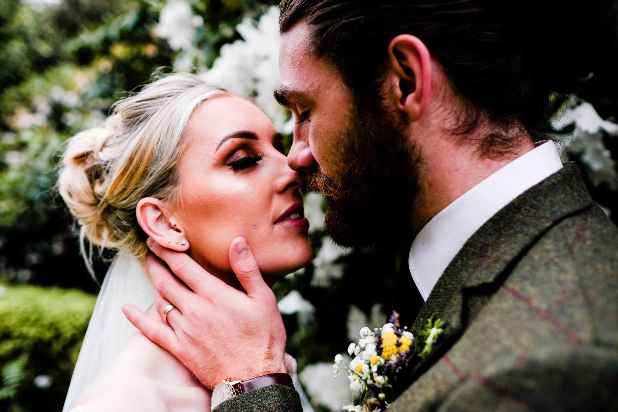 Chelsea Cannar Photography - Lake district wedding photographer, natural and relaxed coverage - Muncaster Castle Wedding