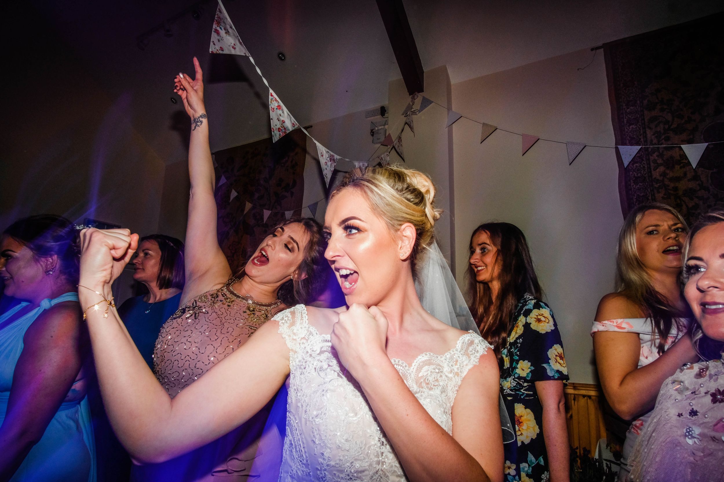 Chelsea Cannar Photography - Lake district wedding photographer, natural and relaxed coverage - Muncaster Castle Wedding