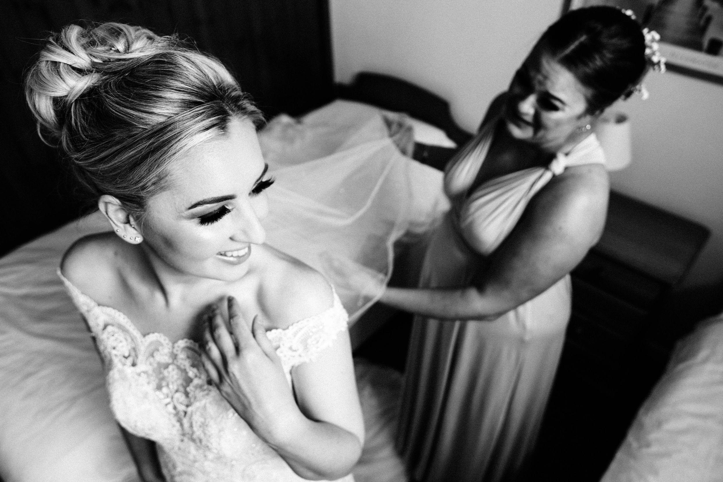Chelsea Cannar Photography - Lake district wedding photographer, natural and relaxed coverage - Muncaster Castle Wedding