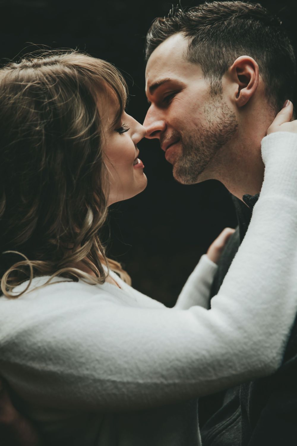 Fall engagement photos at Fanshawe Conservation Area London Ontario by photographer Shawn Van Daele