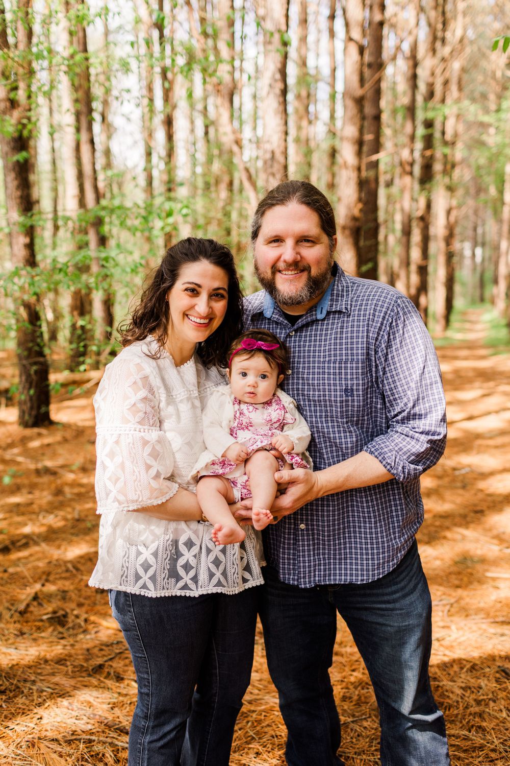 Spring mini sessions at Doggettville Farm in Summerfield, NC with Brooke Grogan Photography.