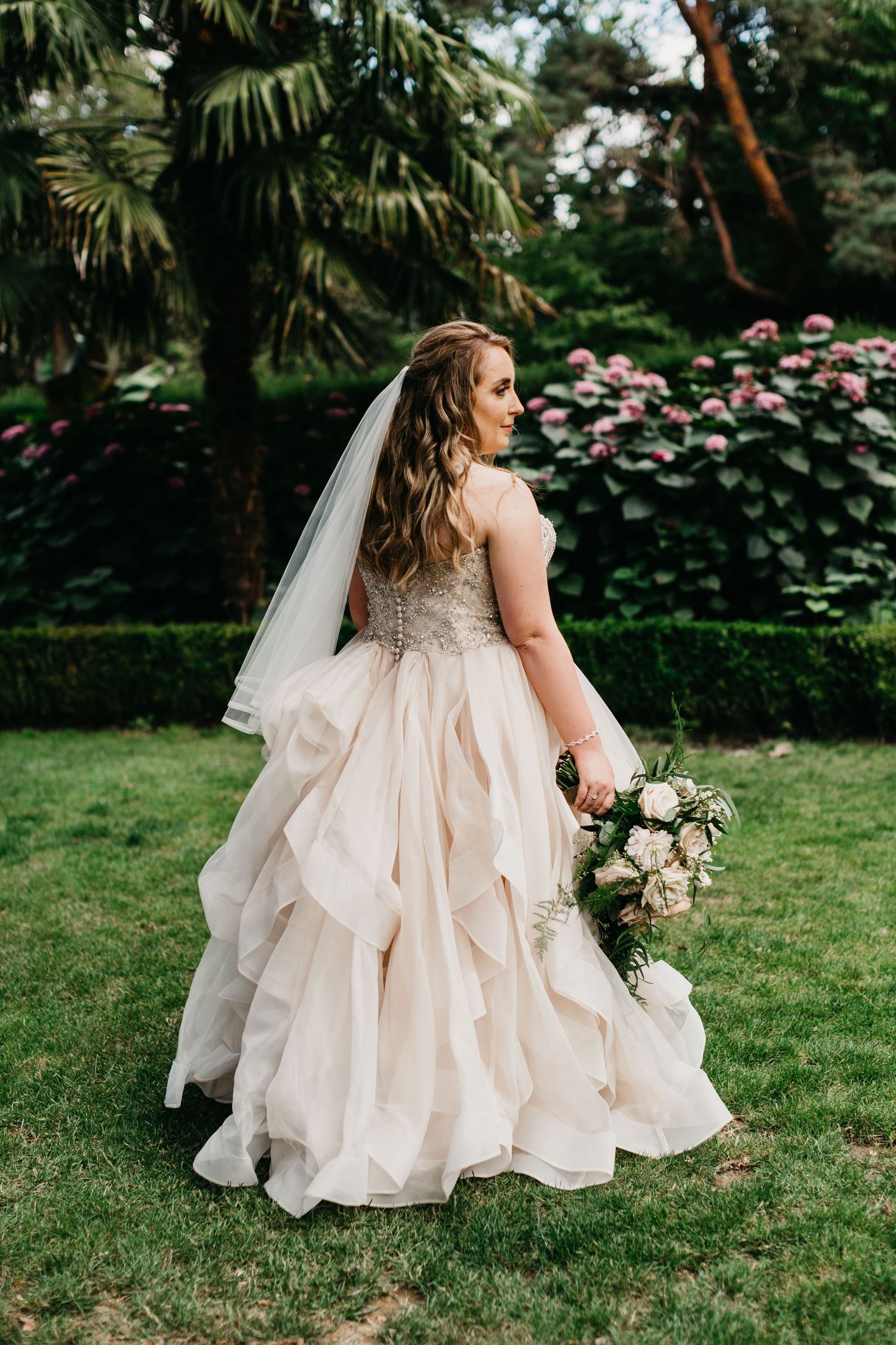 rose test garden wedding, Oregon wedding ideas, Portland wedding, rose garden wedding, Oregon wedding photographer,