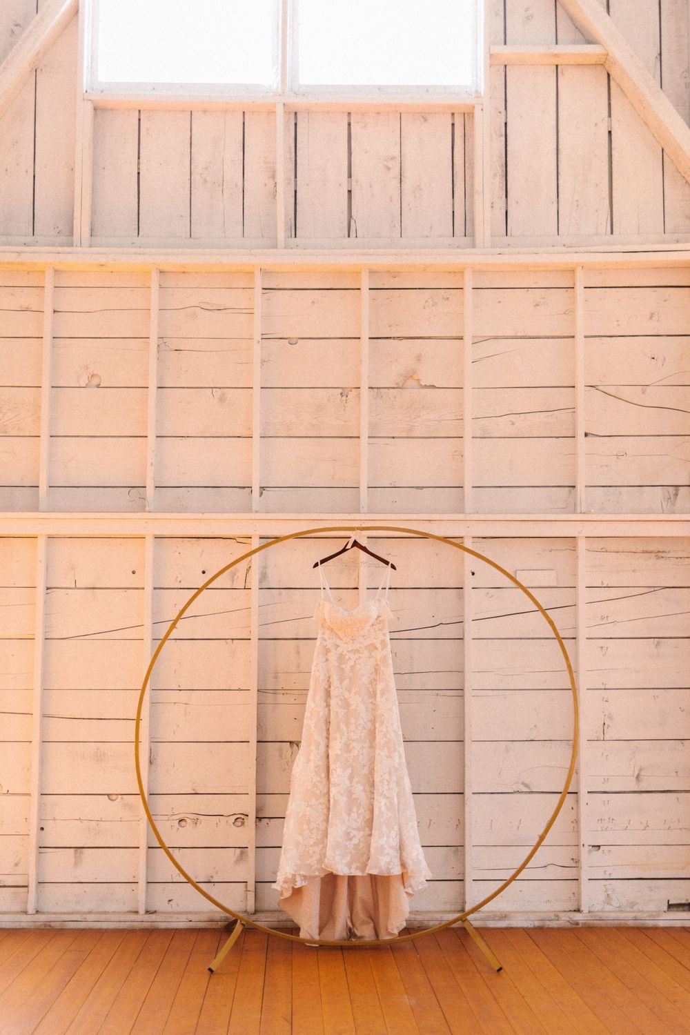 PNW Washington wedding photographer at the Waterfront Venue in Tacoma, Washington.