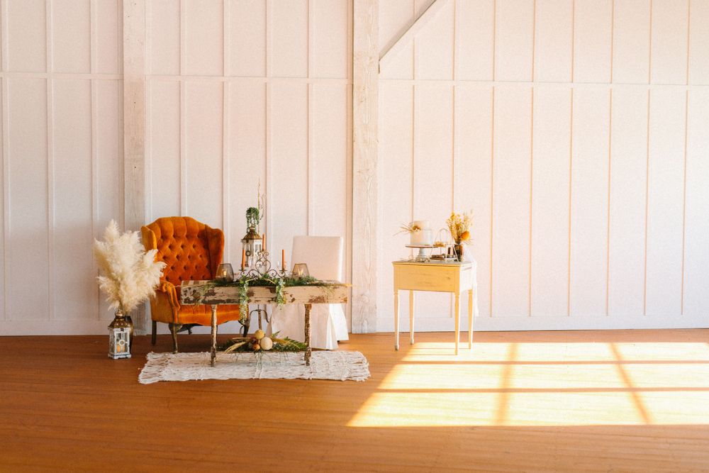 PNW Washington wedding photographer at the Waterfront Wedding Venue in Tacoma, Washington.