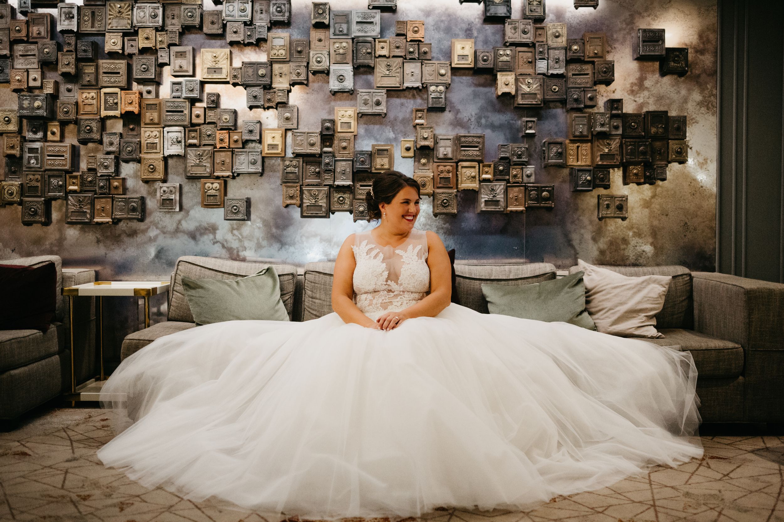 denver wedding, getting ready, bride, classic, beautiful, mansion, romantic, wedding, denver, ideas, inspiration