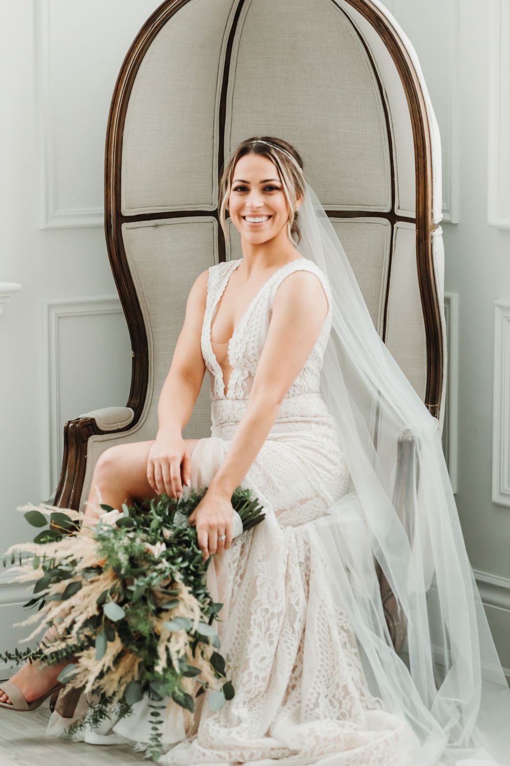 Grand Luxe Event Boutique and Mint Room Studios Toronto Wedding Photos by Shawn Van Daele