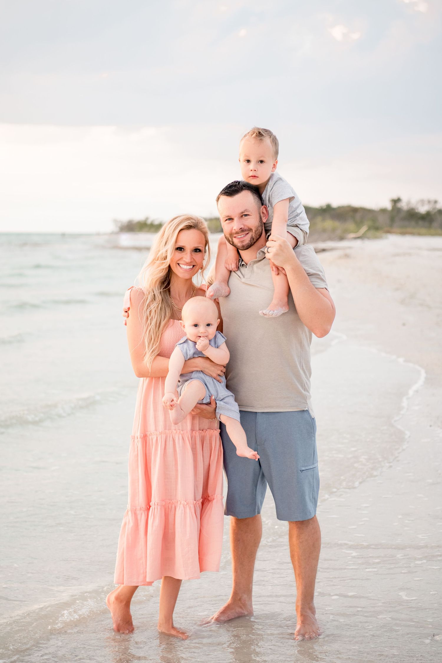 Honeymoon Island Beach photographer, Clearwater Beach photographer, Tampa beach photographer
