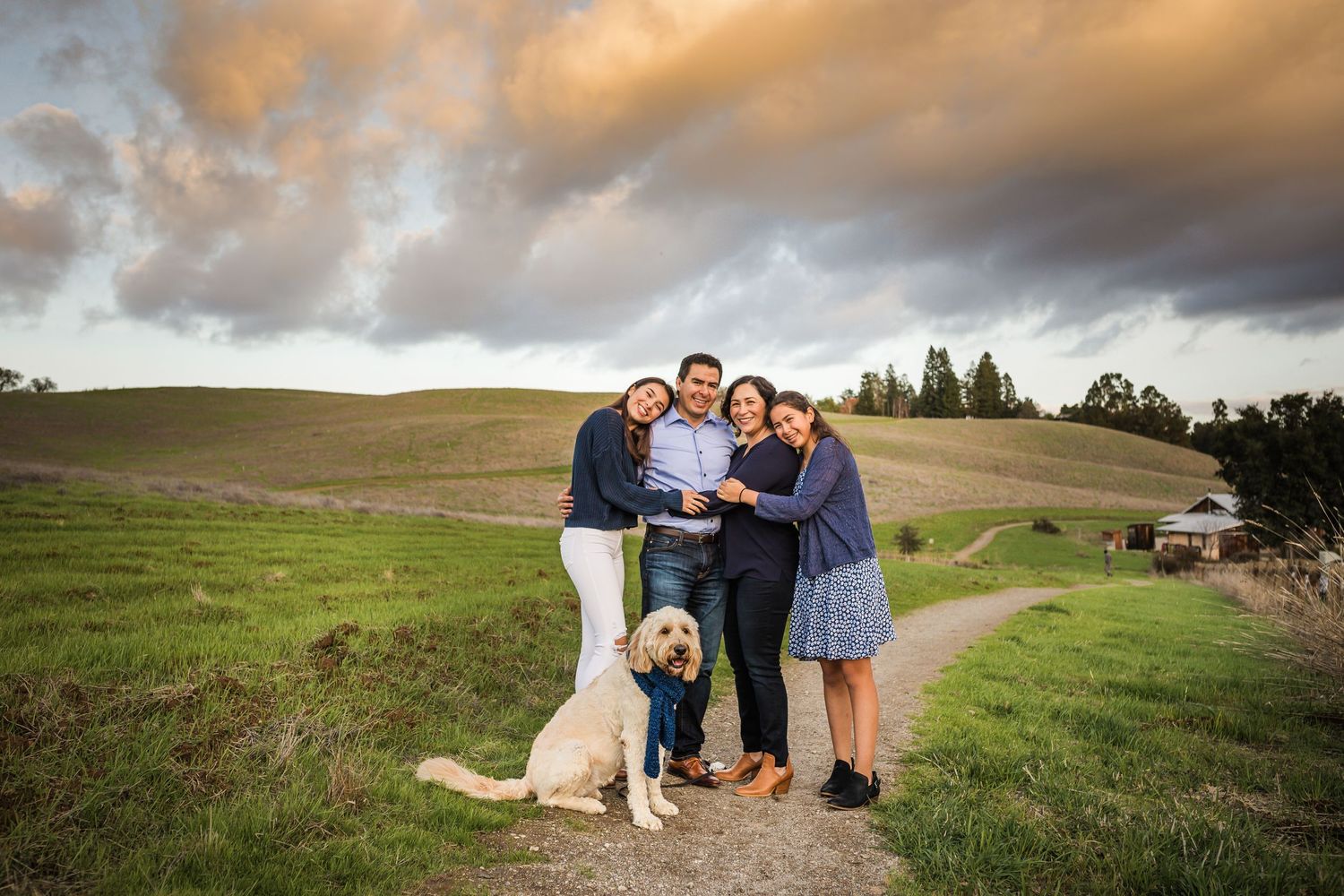 Anita Barcsa Photography_What To Wear Guide for Lifestyle Family Session_ Bay Area's Best Family Photographer_6