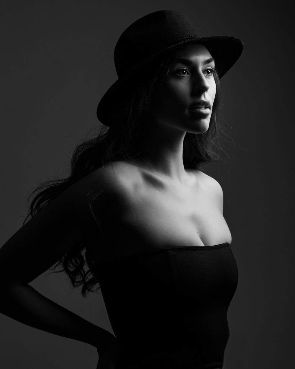 I'm a photographer in Oxford, OH near miami university specializing in headshot photography,
modeling photography, and dance photography