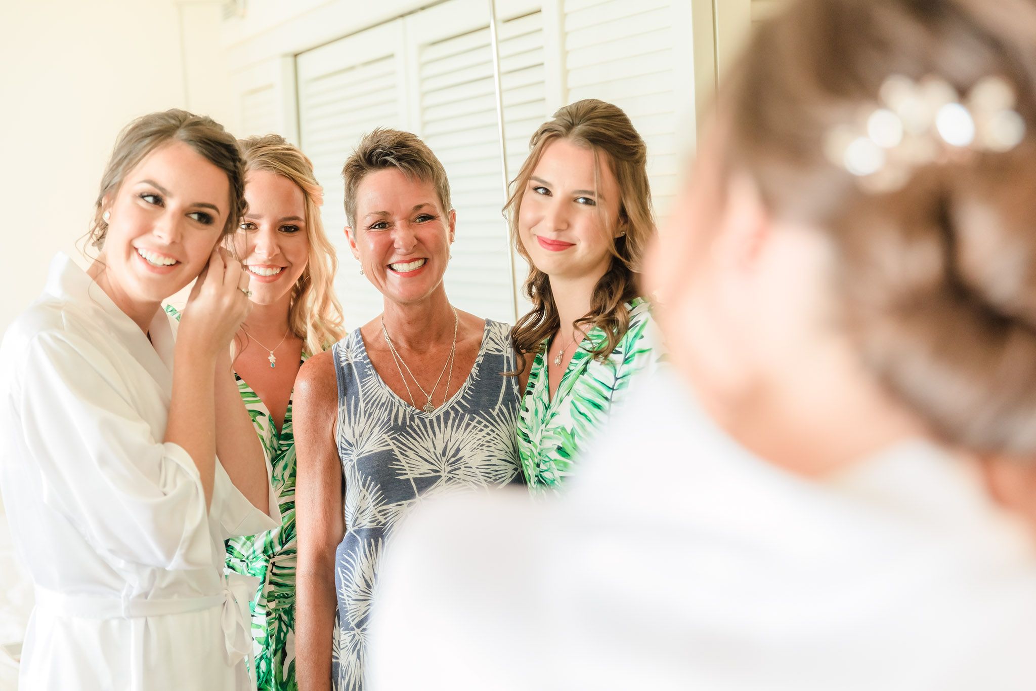 maui bridal party at Andaz Maui
