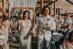 how much does a wedding photographer usually cost in los Angeles