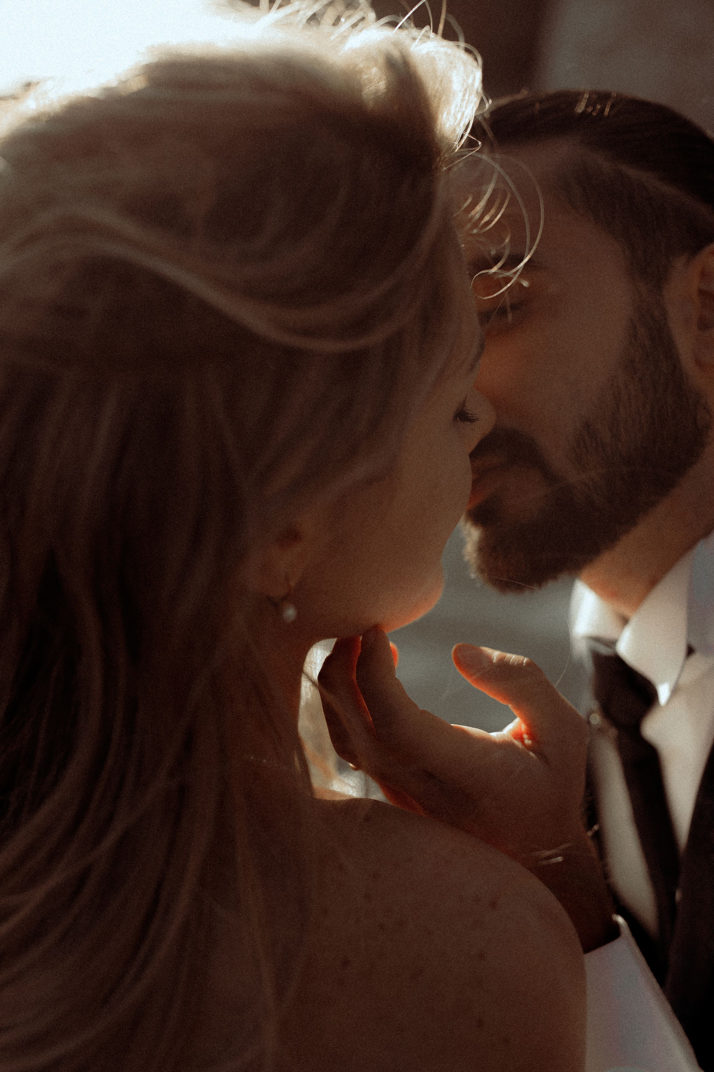 Puglia - couple - prematrimoniale - sessione di coppia - natura - mare - spiaggia- wedding photographer - matrimonio