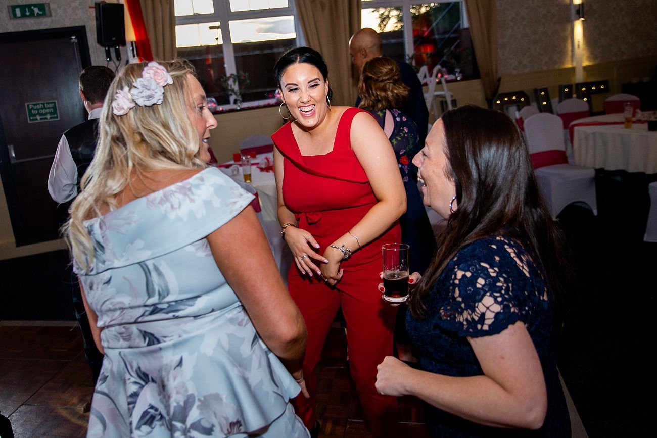 Wedding-Reception-at-The-Walnut-Tree-Inn-Northampton