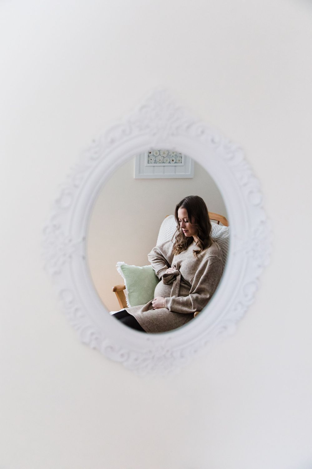 Lifestyle Documentary Maternity Session