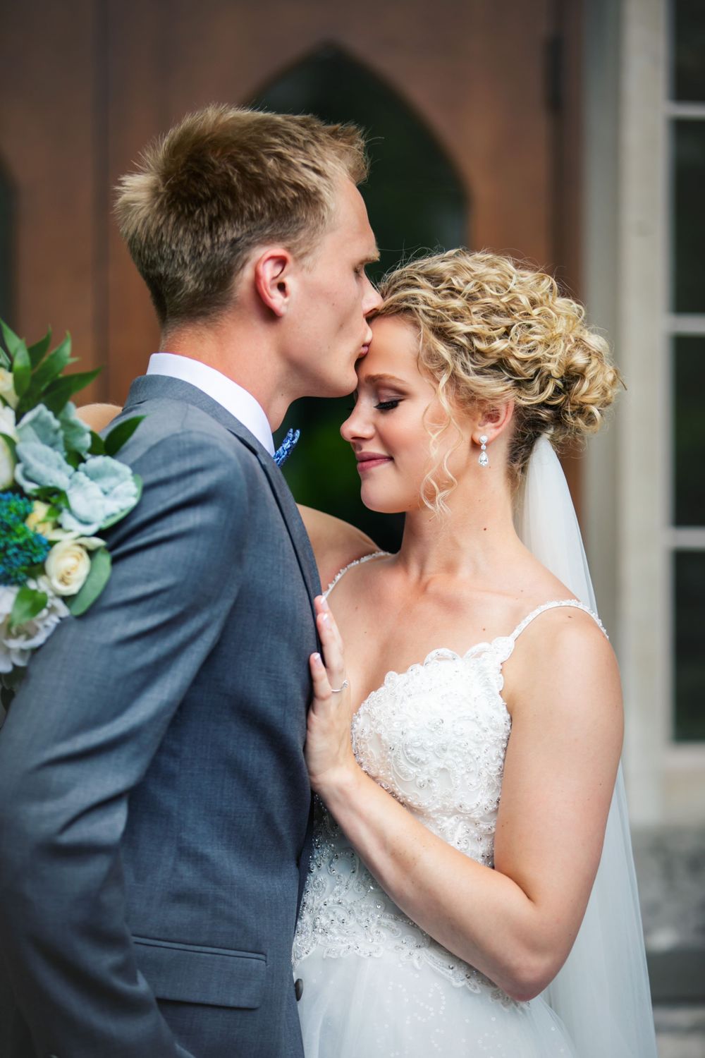 Brescia University College London Ontario Wedding Photos