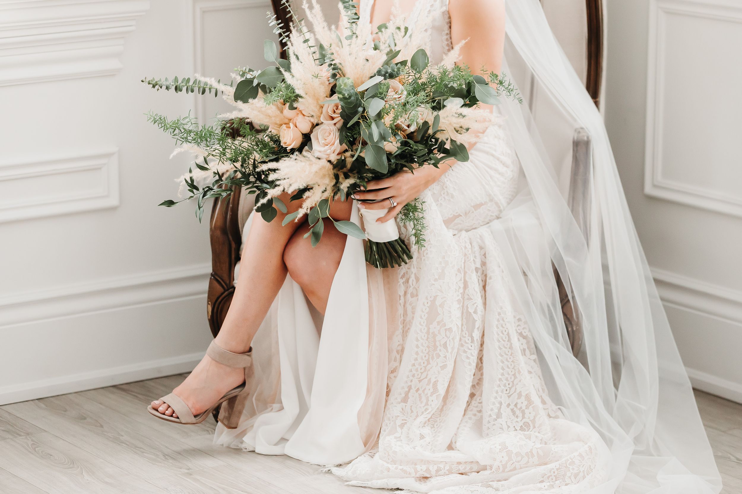 Grand Luxe Event Boutique and Mint Room Studios Toronto Wedding Photos by Shawn Van Daele