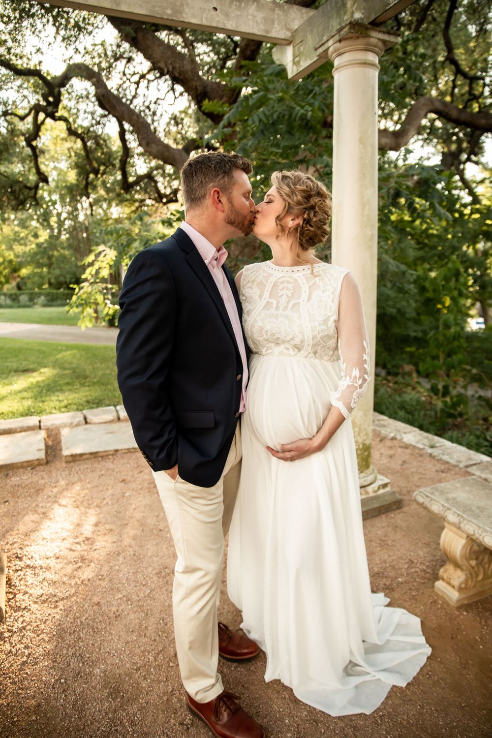 Austin Maternity Photographer - Erin Hyatt Photography