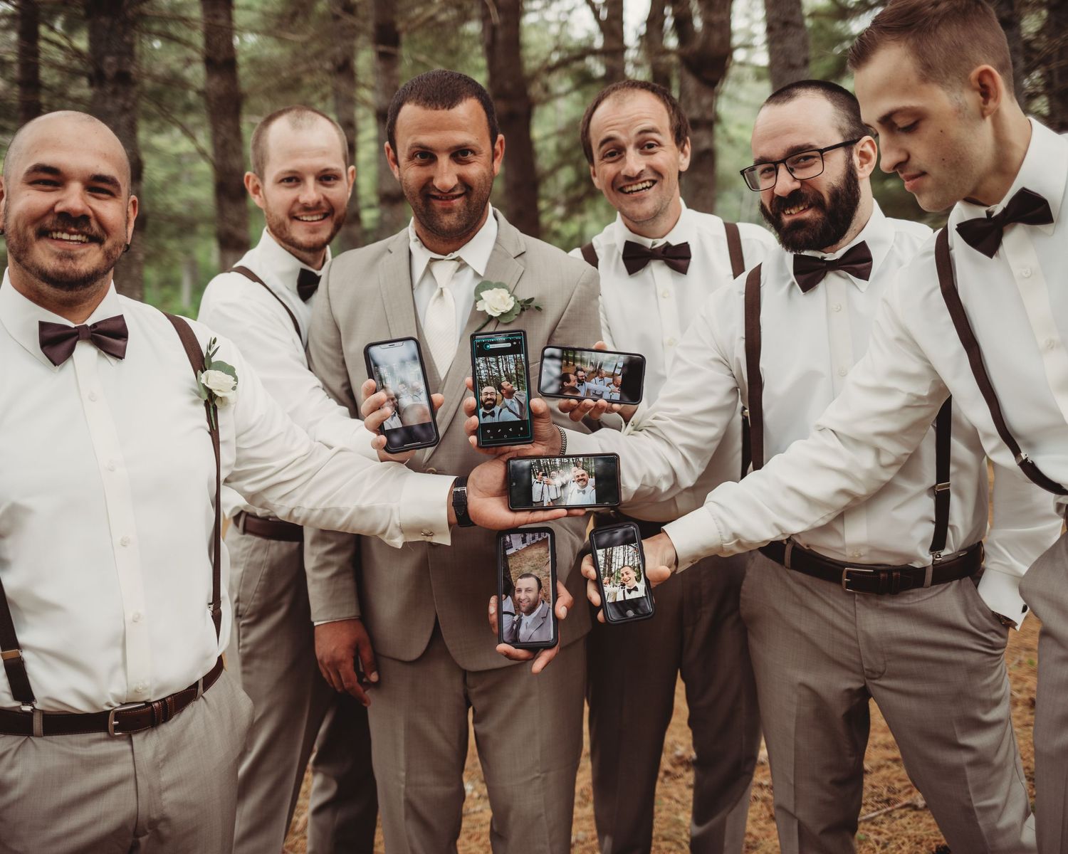 Professional wedding photo - groomsmen