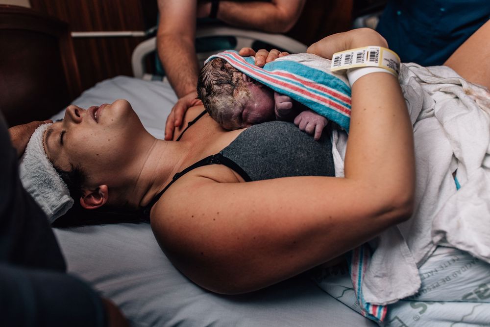 Birth Photography - Simon Williamson Clinic