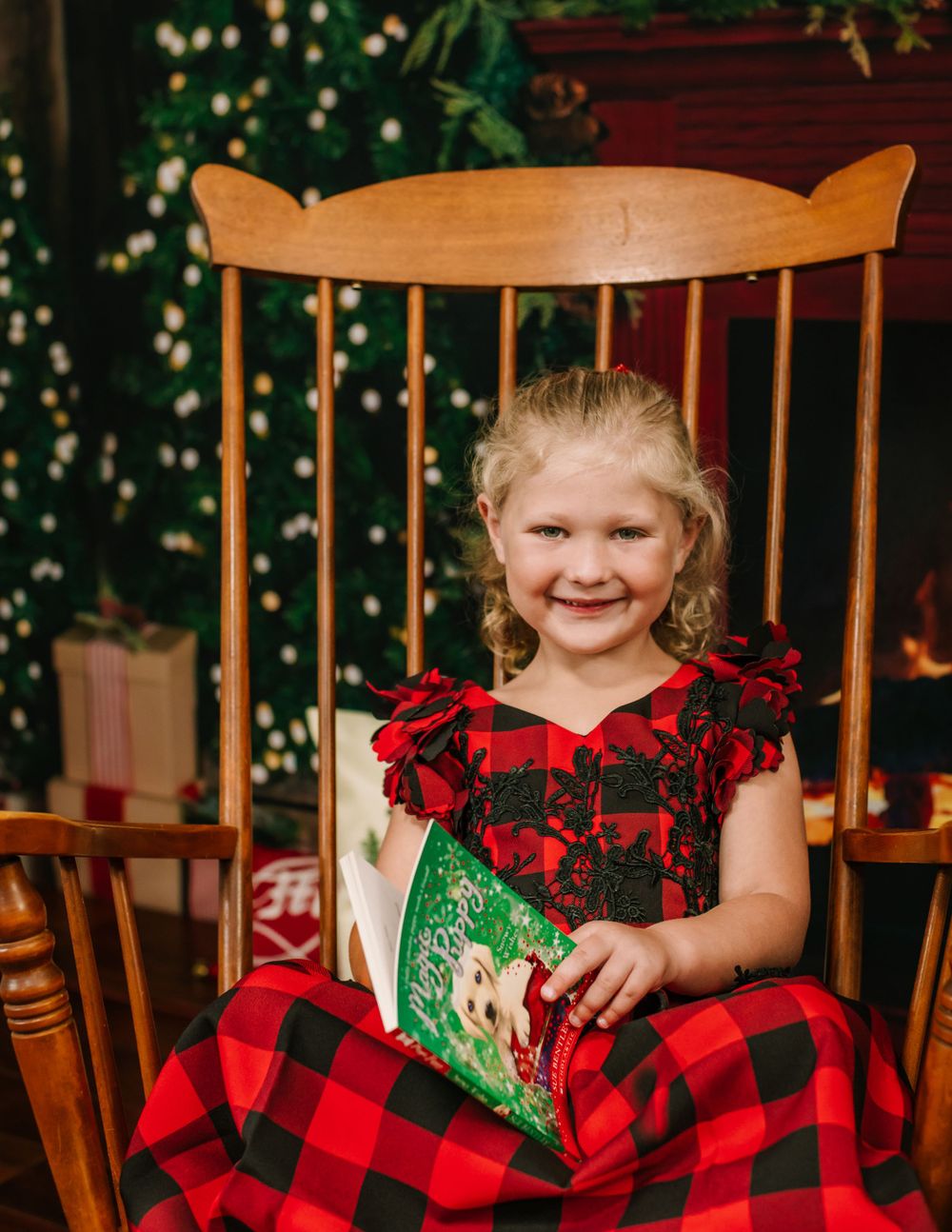 Christmas Photo Session Ashville, Ohio, Circleville, Ohio, Canal Winchester, Ohio, Lancaster, Ohio Photographer