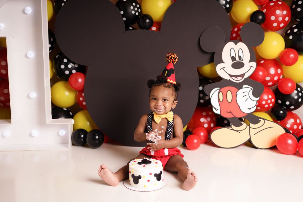 Hershey Newborn photographer, Hershey cake smash photographer, Lebanon newborn photographer, Lebanon milestone photographer, cake smash