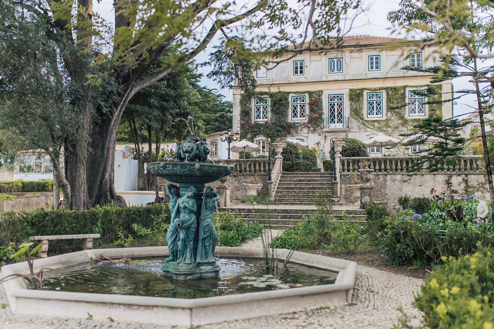 Palácio da Fonte Nova: The New Exclusive Wedding Venue by Penha Longa Catering, photos by Regina wedding Photographer Portugal