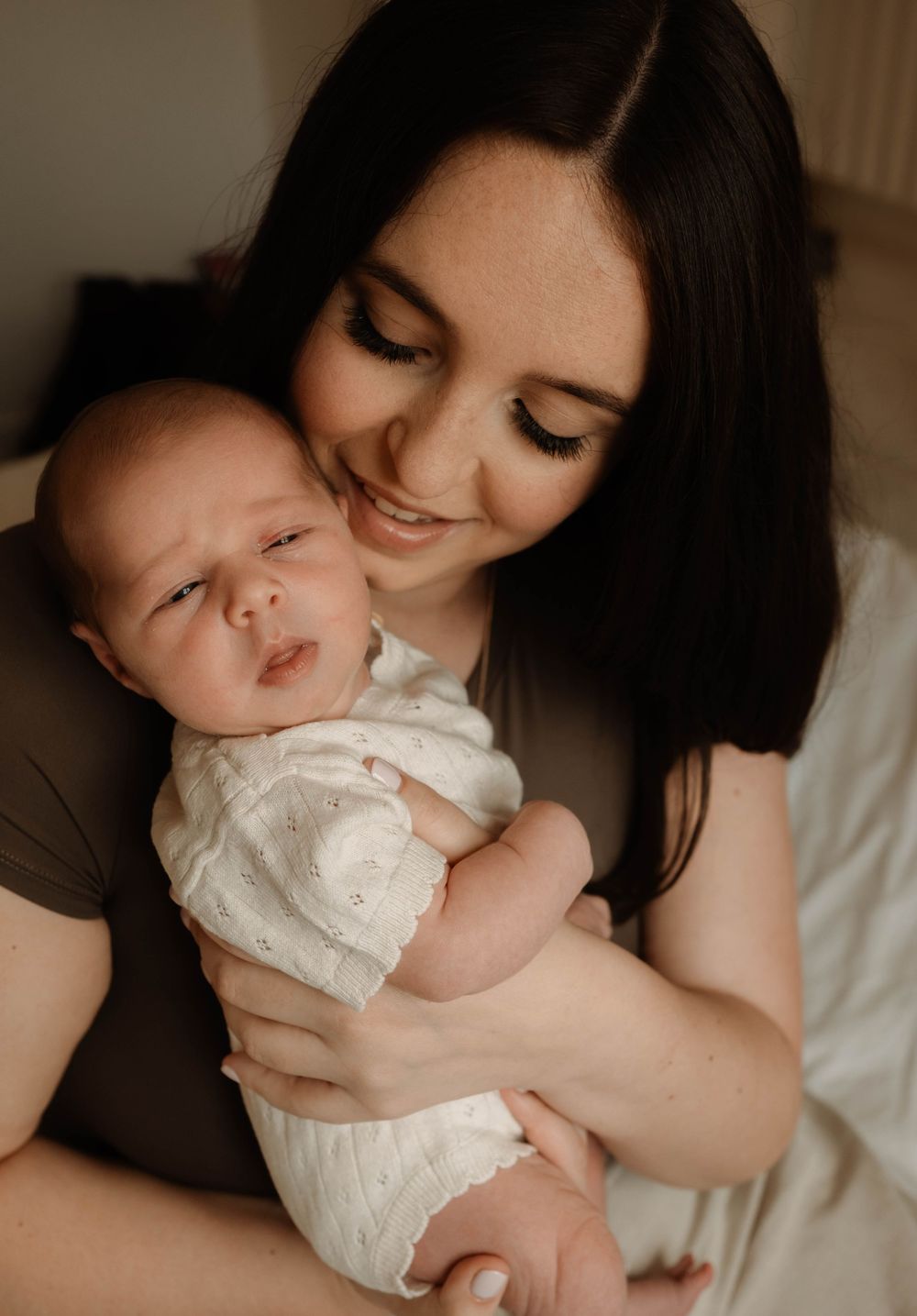 Maternity session, Manchester, Manchester motherhood, Manchester Wedding photographer, romantic storytelling, in home newborn Manchester