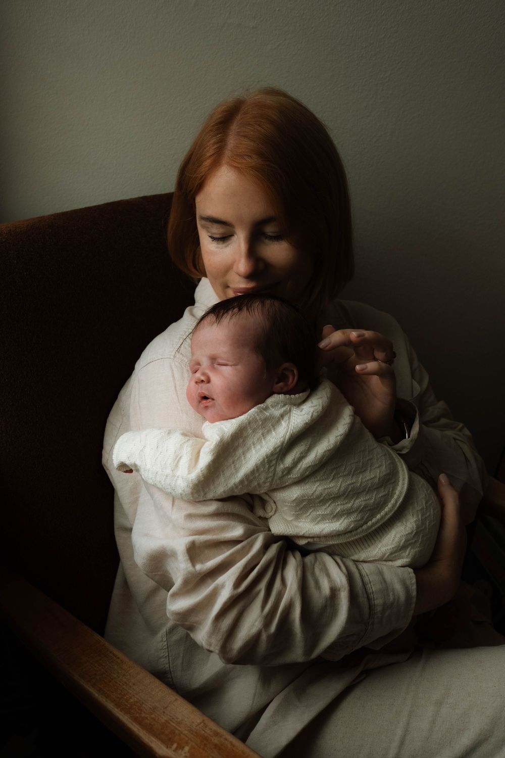Maternity session, Manchester, Manchester motherhood, Manchester Wedding photographer, romantic storytelling, in home newborn Manchester