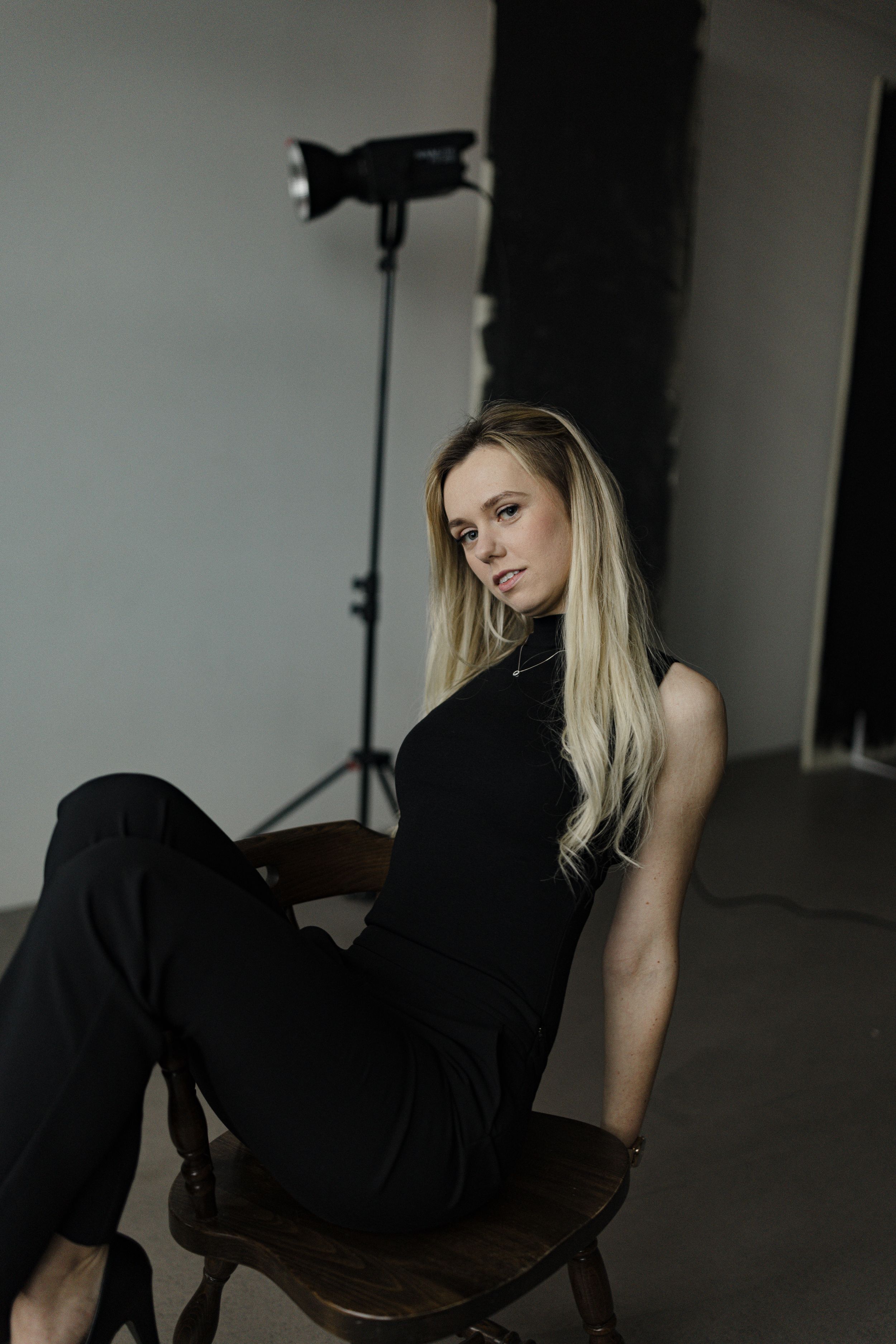 Studiokuvaus. Studio photo shoot. Stuudio pildistamine.