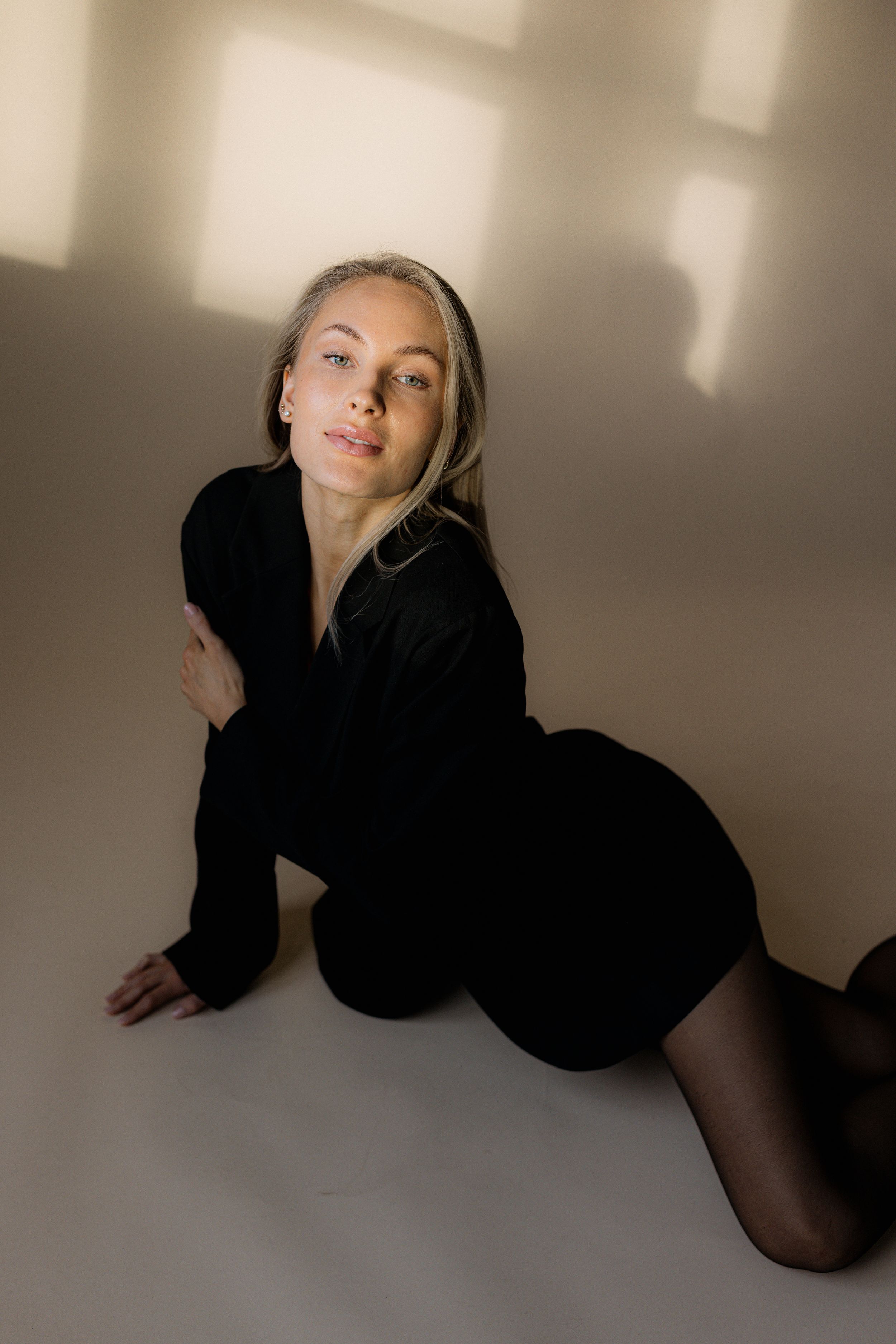 Studiokuvaus. Studio photo shoot. Stuudio pildistamine.
