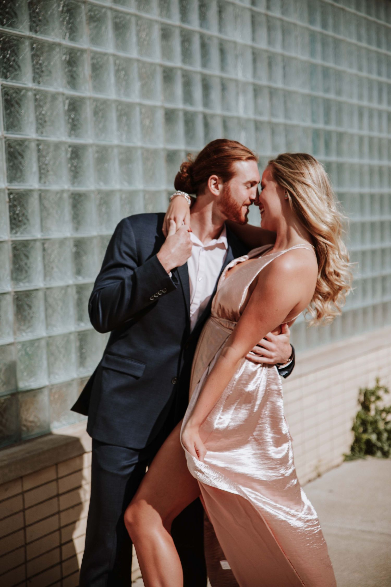 detroit wedding photographer, michigan wedding photographer, elopement,engagement, city engagement photos, intimate
