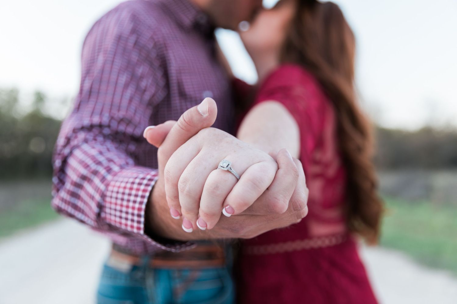 Texas-Spring-Engagement-Black-Creek-Lake