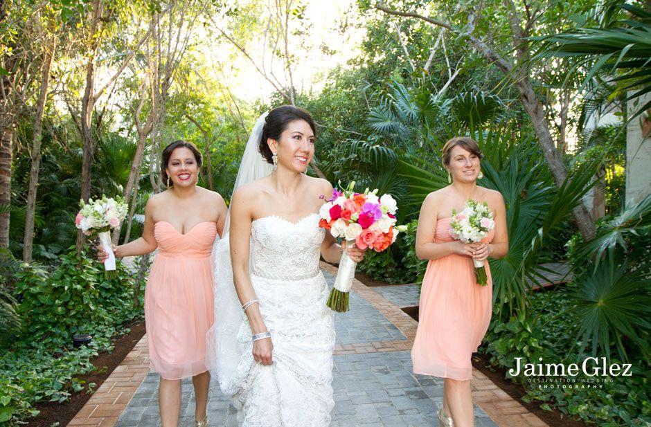 smiling bride at the Fairmont Mayakoba